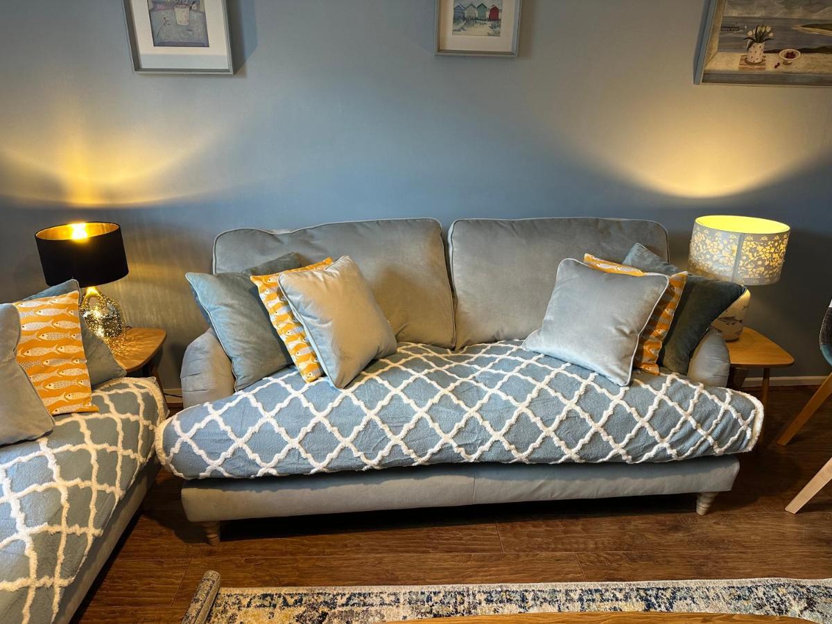 בלקני 2 Bedroomed Fisherman'S Cottage Near Quay מראה חיצוני תמונה