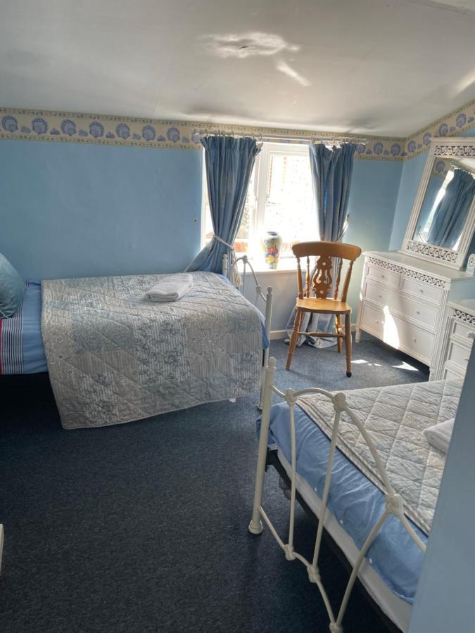 בלקני 2 Bedroomed Fisherman'S Cottage Near Quay מראה חיצוני תמונה